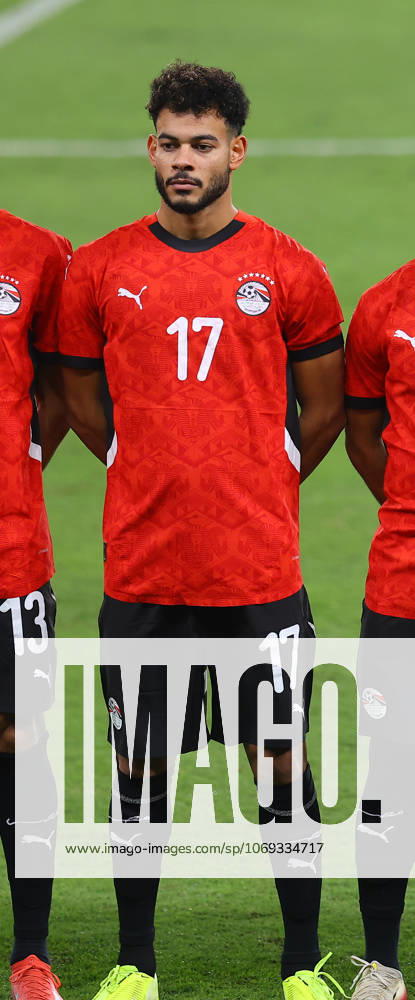 2025, 17 November - Al Ain, UAE - Nabil Dunga of Egypt national team, Nationalteam full lenght in home kit during the FIFA friendly international team match between Egypt National team and Cape Verde National team at Hazza bin Zayed Stadium in Ak Ain, UAE. FIFA Friendly international match, Länderspiel, Nationalmannschaft Egypt National team v Cape Verde National team before World Cup 2026
