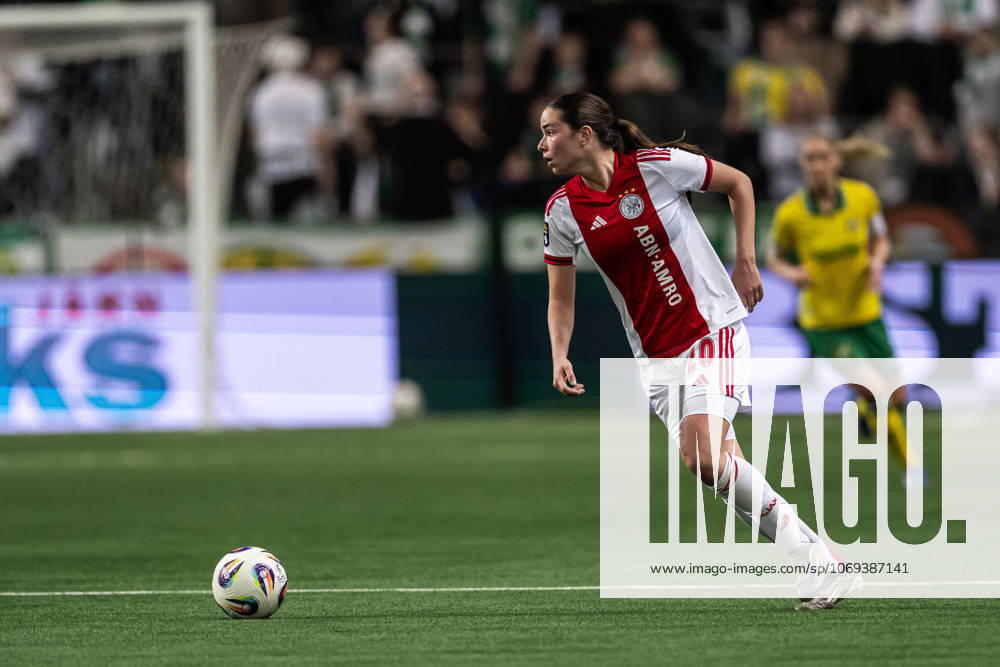 Isa Colin of Ajax during the UEFA Women s Europa Cup football match between Hammarby and Ajax on November 20, 2025 in Stockholm Photo Emma Wallskog BILDBYRAN COP 320 EW0590 fotboll football soccer fotball europa cup hammarby ajax uefa womens europa cup dam bbeng