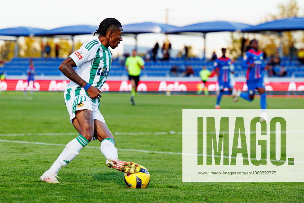 Andre Luiz seen during Liga Portugal game between teams of FC Alverca and Rio Ave FC (Maciej Rogowski Ball Raw Images) Alverca Complexo Desportivo Alverca Portugal