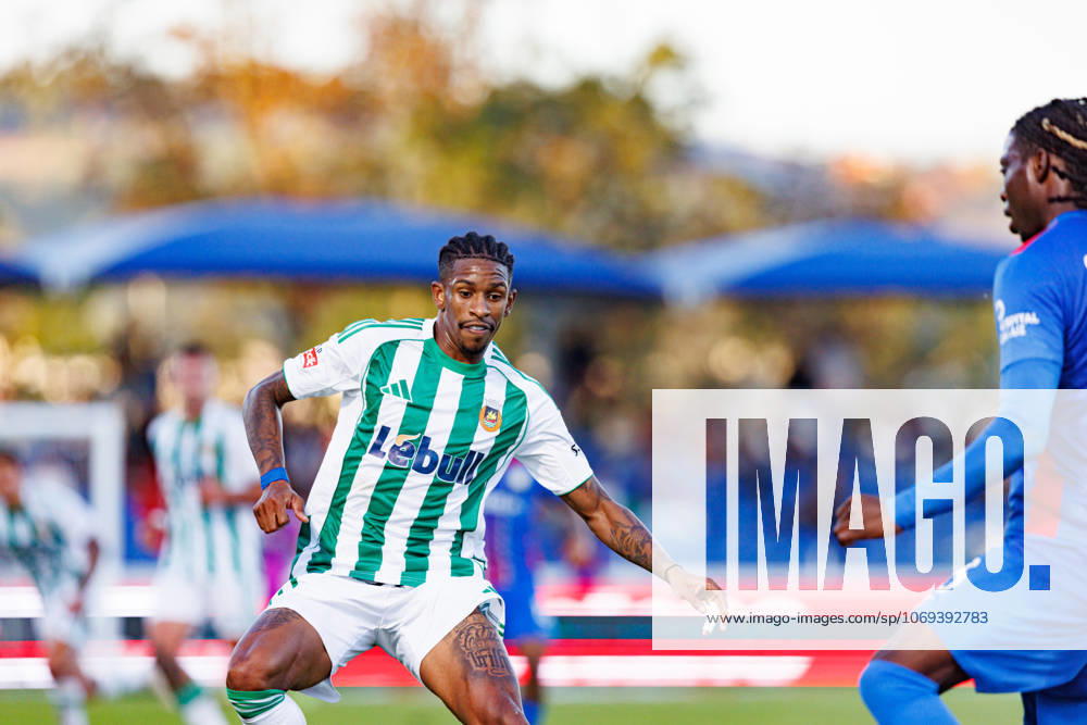 Andre Luiz seen during Liga Portugal game between teams of FC Alverca and Rio Ave FC (Maciej Rogowski Ball Raw Images) Alverca Complexo Desportivo Alverca Portugal