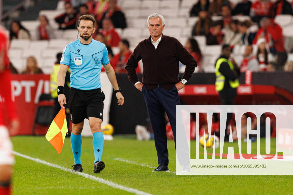 Jose Mourinho seen during Liga Portugal game between SL Benfica and Casa Pia AC (Maciej Rogowski Ball Raw Images) Lisbon Estadio Da Luz Portugal