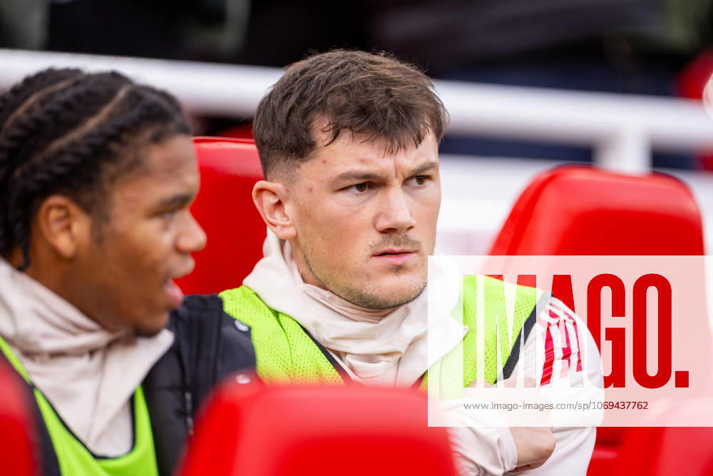 Football - FA Premier League - Liverpool FC v Nottingham Forest FC LIVERPOOL, ENGLAND - Saturday, November 22, 2025: Liverpool substitute Calvin Ramsay on the bench before the FA Premier League match between Liverpool FC and Nottingham Forest FC at Anfield. (Photo by David Rawcliffe Propaganda) LIVERPOOL Anfield MERSEYSIDE ENGLAND