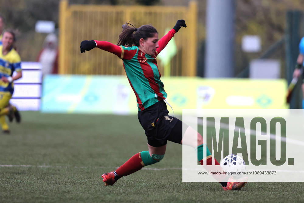 CALCIO - Serie A Femminile - Ternana Women vs Parma Calcio Quazzico Francesca (Ternana) during Italian women s series A, match Ternana Women vs Parma Calcio 22 November 2025 at the Moreno Gubbiotti stadiumin Narni Italy (Photo by Luca Marchetti LiveMedia) during Ternana Women vs Parma Calcio, Italian football Serie A Women match in Narni (TR), Italy, November 22 2025 Narni (TR) Italy