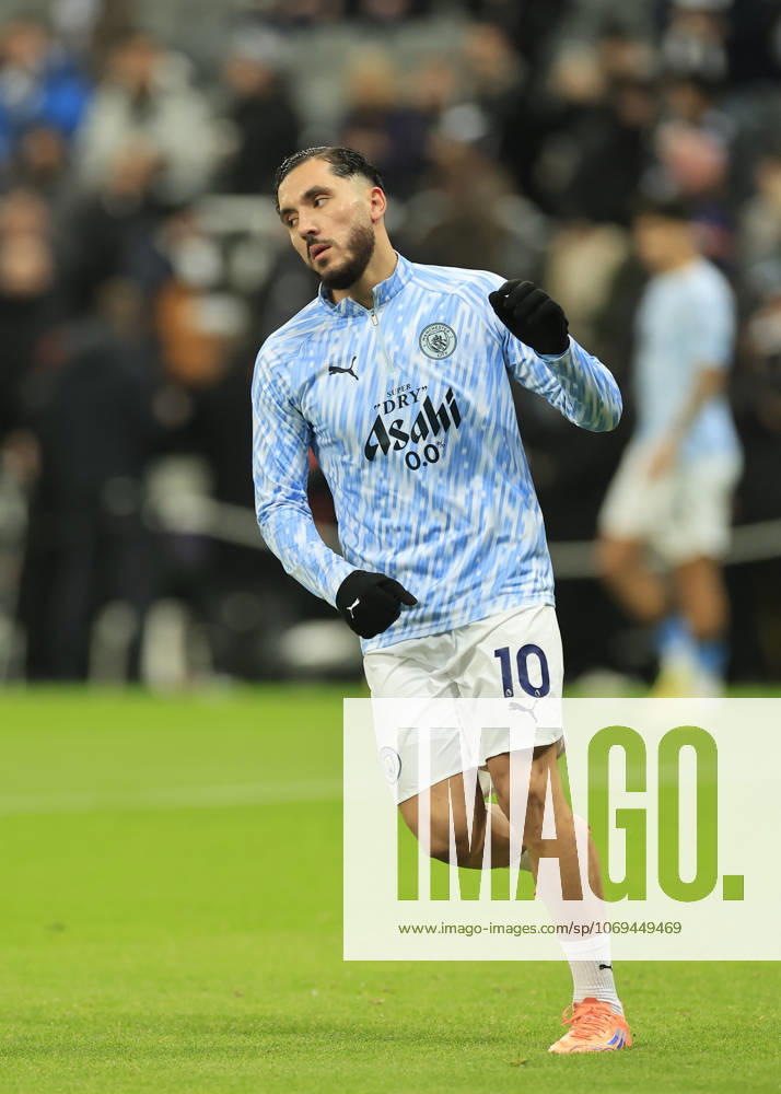 Newcastle United v Manchester City Premier League Rayan Cherki of Manchester City warms up during the Premier League match at St. James s Park, Newcastle UK Newspapers OUT
