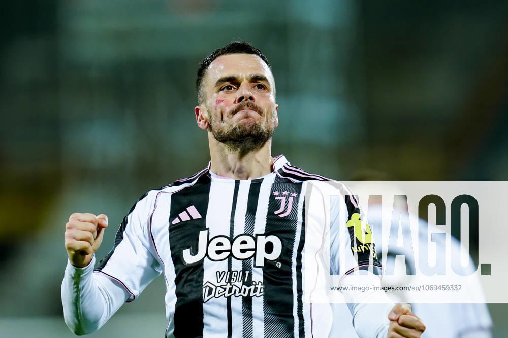 ACF Fiorentina v Juventus FC - Serie A Enilive Filip Kostic of Juventus FC celebrates after scoring first goal during the serie Serie A Enilive match between ACF Fiorentina and Juventus FC at Stadio Artemio Franchi on November 22, 2025 in Florence, Italy Florence Stadio Artemio Franchi Florence Italy