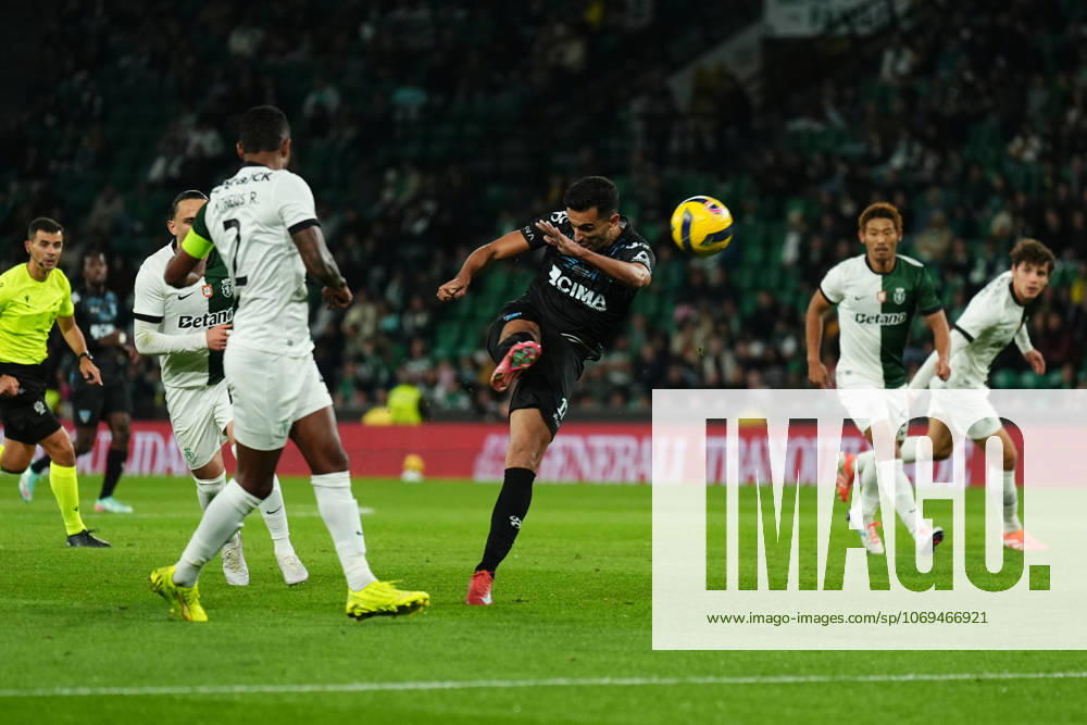 Taca de Portugal - Sporting CP v AC Marinhense (Foto: Joao Alvarinhas Avant Sports) Joao Vieira do AC Marinhense durante a partida entre o Sporting CP e o AC Marinhense, a contar para a Taca de Portugal no Estadio Jose Alvalade - Novembro 22, 2025 - Lisboa, Portugal. (Foto: Joao Alvarinhas Avant Sports) Lisboa Estadio Jose Alvalade Portugal