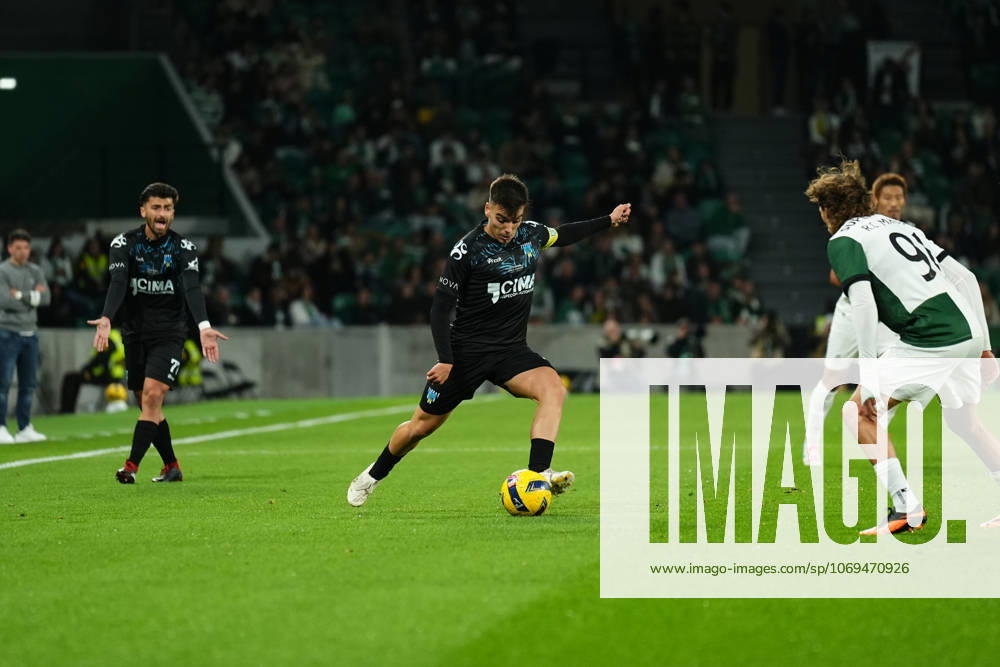 Taca de Portugal - Sporting CP v AC Marinhense (Foto: Joao Alvarinhas Avant Sports) Goncalo Batalha do AC Marinhense durante a partida entre o Sporting CP e o AC Marinhense, a contar para a Taca de Portugal no Estadio Jose Alvalade - Novembro 22, 2025 - Lisboa, Portugal. (Foto: Joao Alvarinhas Avant Sports) Lisboa Estadio Jose Alvalade Portugal