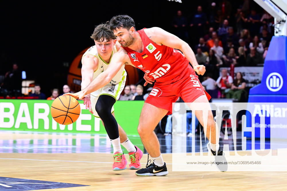 Basketball Season 2025 2026 2 Bundesliga Pro A 10 Matchday Nuremberg Falcons Basketball Club NBC BBC Bayreuth AlSch Noah Wabersich 9, BBC Bayreuth Tim Köpple Koepple 5, Nuremberg Falcons BC NBC