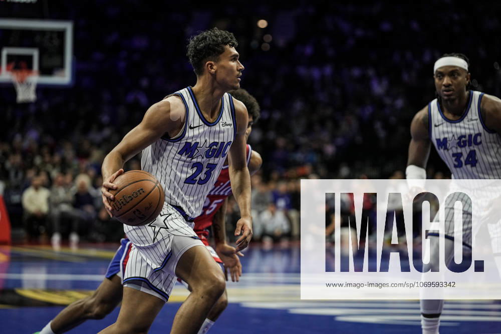 Philadelphia 76ers v Orlando Magic PHILADELPHIA, UNITED STATES - NOVEMBER 25: Tristan da Silva of Orlando Magic in action during the 2025-26 Emirates NBA, Basketball Herren, USA Cup game between the Orlando Magic and Philadelphia 76ers at Xfinity Mobile Arena on November 25, 2025 in Philadelphia, United States. Wolfgang Schwan Anadolu Philadelphia United States. Editorial use only. Please get in touch for any other usage.