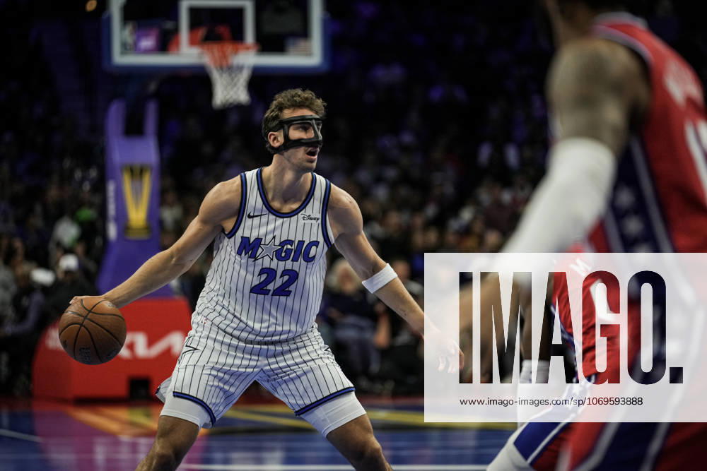 Philadelphia 76ers v Orlando Magic PHILADELPHIA, UNITED STATES - NOVEMBER 25: Franz Wagner of Orlando Magic in action during the 2025-26 Emirates NBA, Basketball Herren, USA Cup game between the Orlando Magic and Philadelphia 76ers at Xfinity Mobile Arena on November 25, 2025 in Philadelphia, United States. Wolfgang Schwan Anadolu Philadelphia United States. Editorial use only. Please get in touch for any other usage.