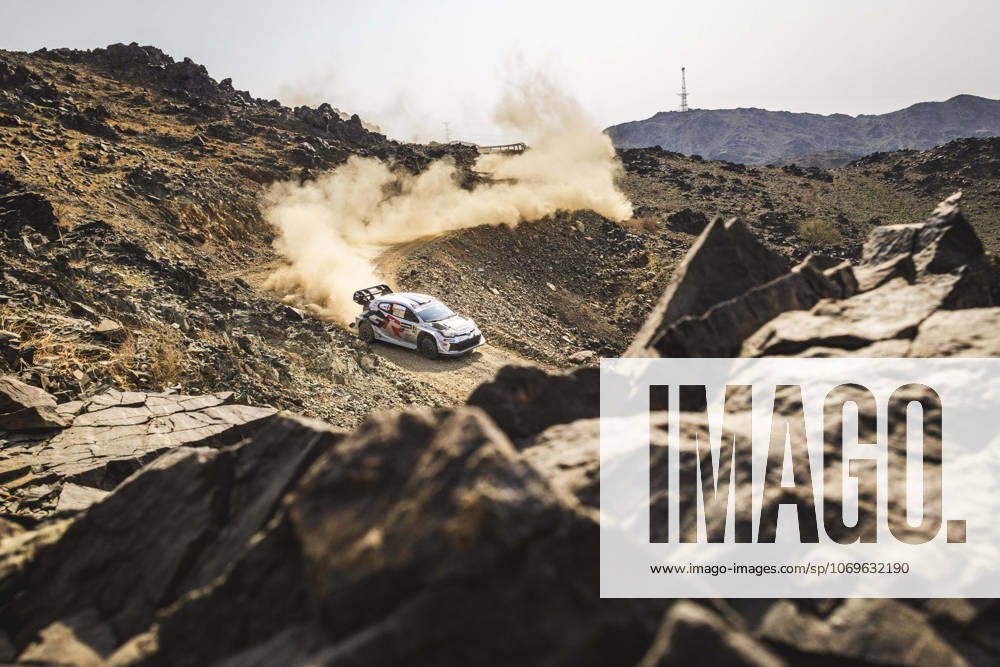 AUTO - WRC, Motorsport Rallye, WM - RALLY SAUDI ARABIA 2025 17 Sébastien OGIER, Vincent LANDAIS, Toyota GR Yaris Rally1, action during the 2025 Rally Saudi Arabia, 14th round of the 2025 WRC World Rally Car Championship, from November 27 to 30, 2025 at Jeddah, Mecca Province, Saudi Arabia - JeddahSaudi Arabia