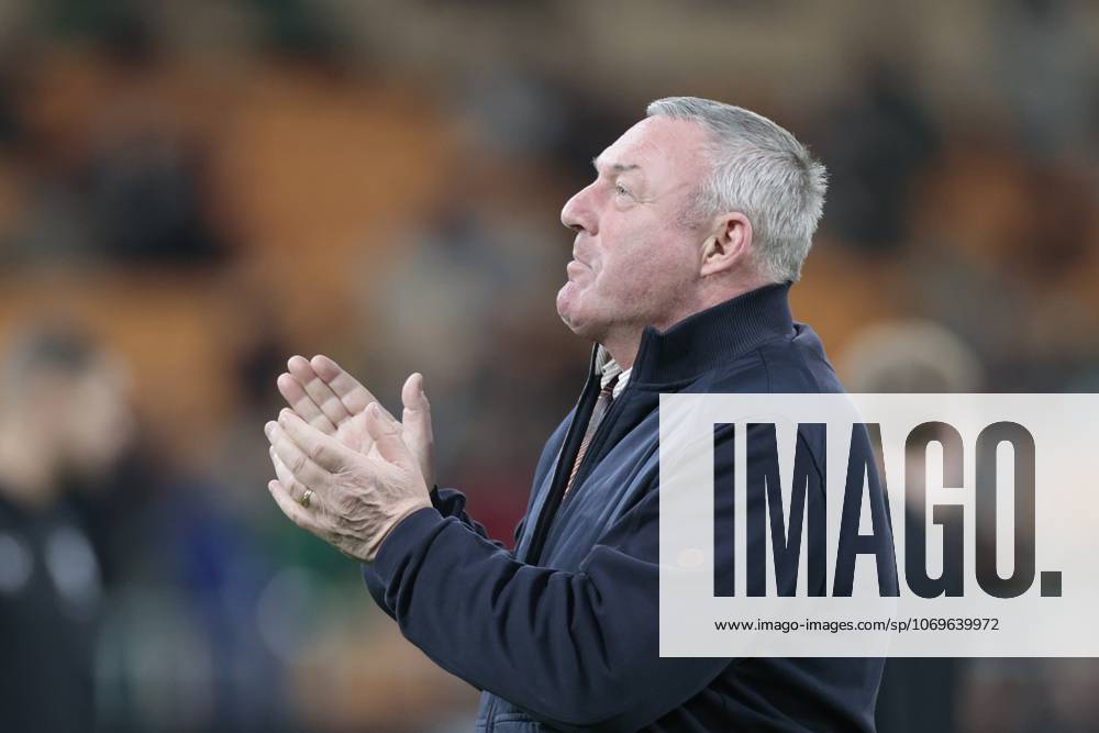 SEVILLA, 27-11-2025, Stadium La Cartuja, UEFA Football season 2025 2026, Europa League match between Betis Sevilla and FC Utrecht. Pictures shows Ron Jans Betis Sevilla - Utrecht x32220062x