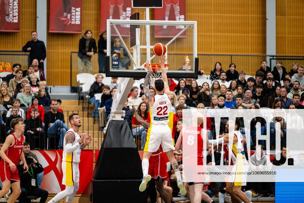 Denmark v Spain, FIBA World Cup 2027 European Qualifiers, Farum, Denmark Farum, Denmark. 27th, November 2025. Santi Yusta (22) of Spain seen during the FIBA World Cup 2027 European qualifier between Denmark and Spain at Farum Arena in Farum.