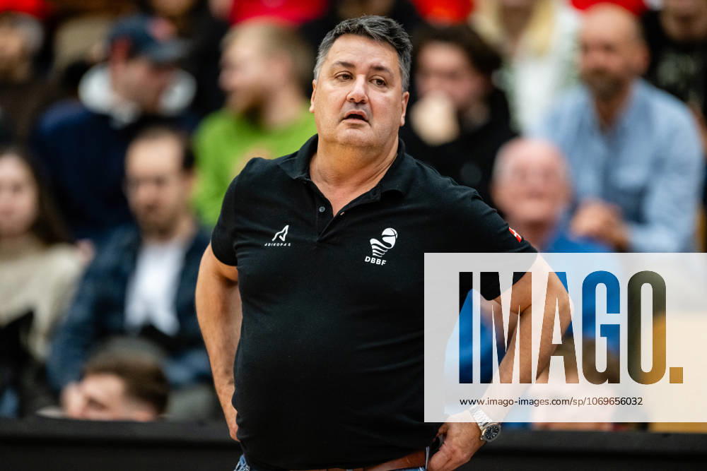 Denmark v Spain, FIBA World Cup 2027 European Qualifiers, Farum, Denmark Farum, Denmark. 27th, November 2025. Head coach Allan Foss of Denmark seen during the FIBA World Cup 2027 European qualifier between Denmark and Spain at Farum Arena in Farum.