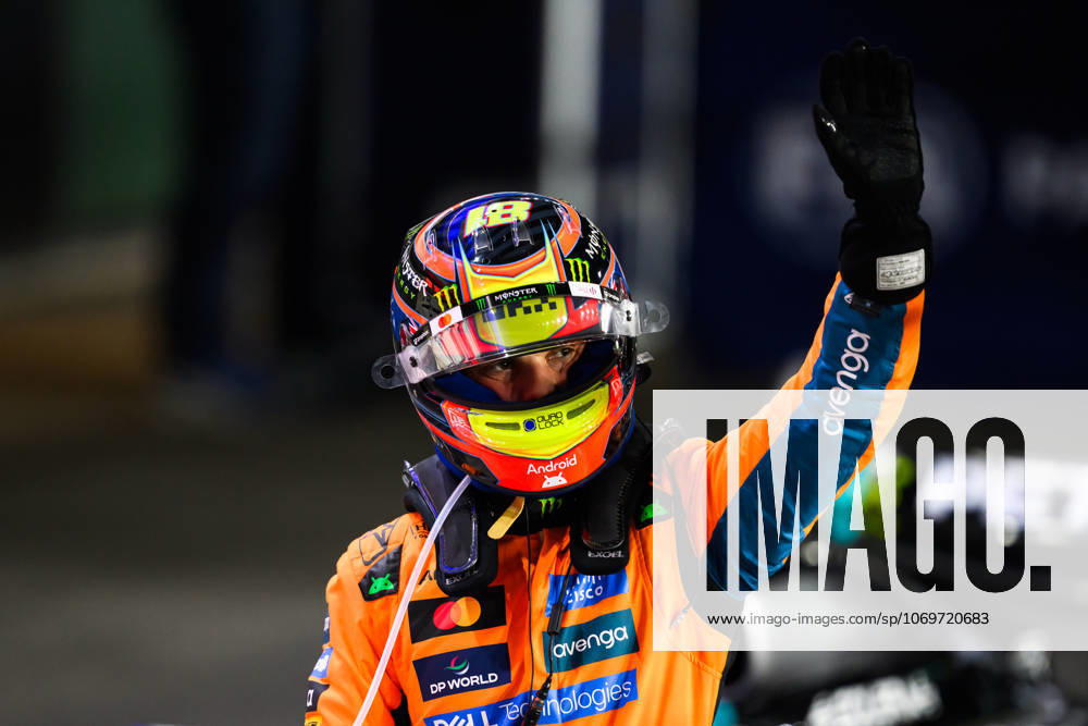 F1 Grand Prix of Qatar - Sprint & Qualifying Oscar Piastri of the McLaren Formula 1 Team participates in the sprint at Lusail International Circuit in Qatar on November 29, 2025. Lusail Al Daayen Qatar