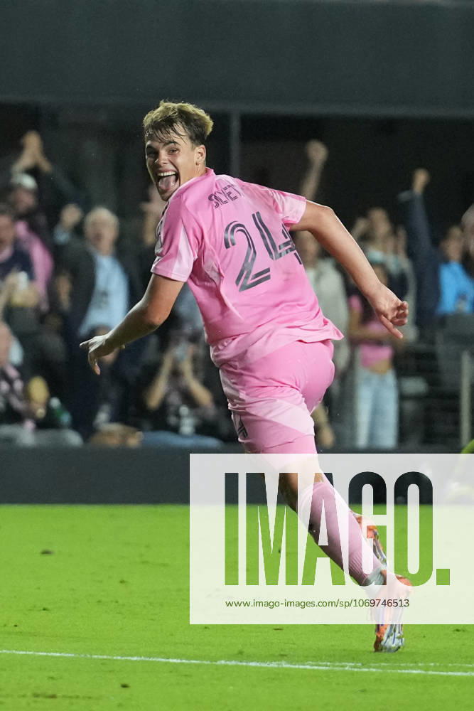 FT. LAUDERDALE, FL - NOVEMBER 29: Inter Miami forward Mateo Silvetti (24) celebrates after a goal during the MLS, Fussball Herren, USA Eastern Conference finals between New York FC and Inter Miami CF on Saturday, November 29, 2025 at Chase Stadium in Fort Lauderdale, FL (Photo by Peter Joneleit Icon Sportswire) SOCCER: NOV 29 MLS Cup Playoffs Inter Miami CF vs NYC FC Icon251129080
