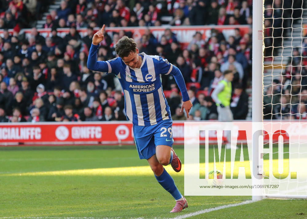 Premier League Nottingham Forest v Brighton and Hove Albion Maxim De Cuyper of Brighton & Hove Albion celebrates his goal to make it 0-1 during the Premier League match Nottingham Forest vs Brighton and Hove Albion at City Ground, Nottingham, United Kingdom, 30th November 2025 (Photo by Richard Bierton News Images) Nottingham City Ground Nottinghamshire United Kingdom