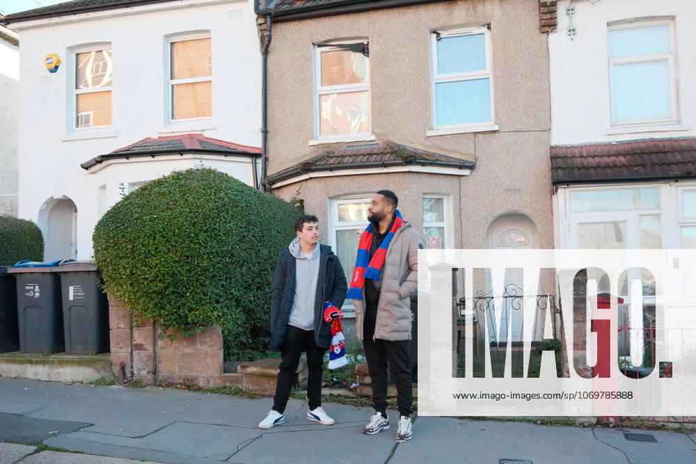 Crystal Palace gegen Manchester United 30. November 2025, London Premier League Fußball Crystal Palace gegen Manchester United Crystal Palace Fans Foto Jacques Feeney Abseits London UK