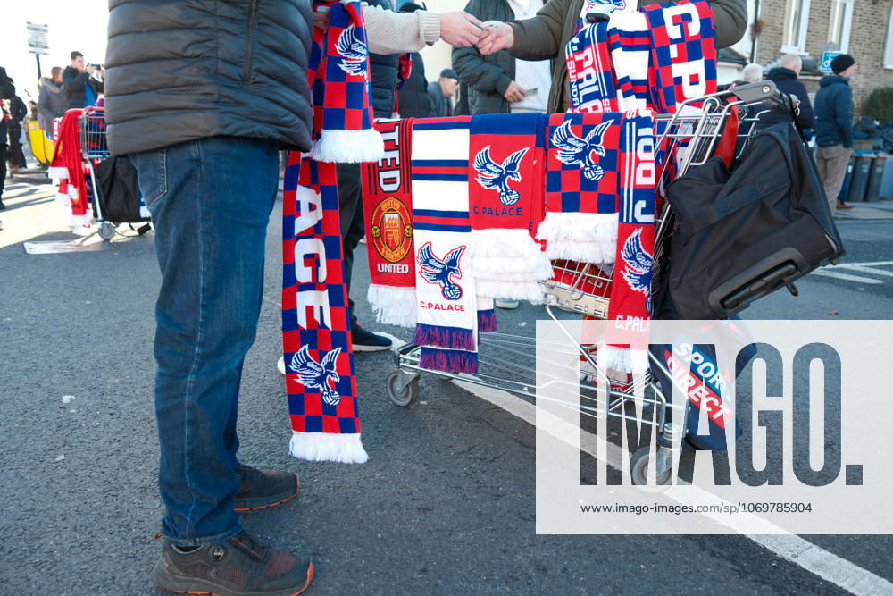 Crystal Palace gegen Manchester United 30. November 2025, London Premier League Fußball Crystal Palace gegen Manchester United Verkäufer Foto Jacques Feeney Abseits London UK