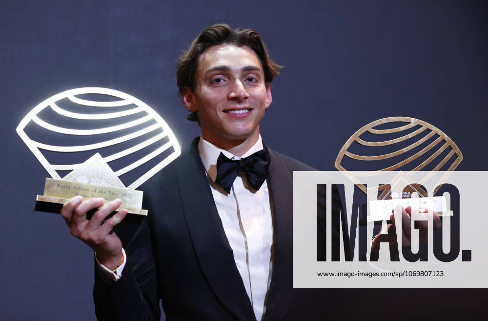 (251201) -- MONTE CARLO, Dec. 1, 2025 -- Sweden s world pole vault champion Armand Duplantis poses with the Men s World athlete of the year award and Men s field athlete of the year award during the World Athletics Awards 2025 in Monte Carlo, Monaco, Nov. 30, 2025. ) (SP)MONACO-MONTE CARLO-ATHLETICS-WORLD AWARDS GaoxJing