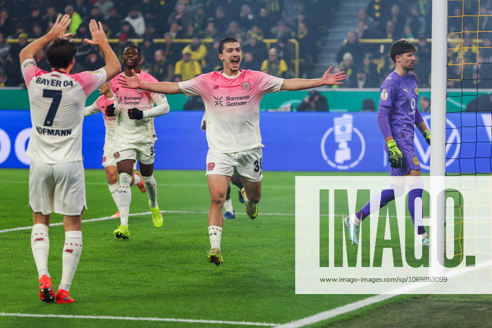 Soccer DFB Cup Borussia Dortmund Bayer 04 Leverkusen on 02 12 2025 at Signal Iduna Park in Dortmund Cheering, goal celebration, goal scorer, goal scorer Ibrahim Maza Leverkusen 30 cheers after his goal for 0 to 1 MH