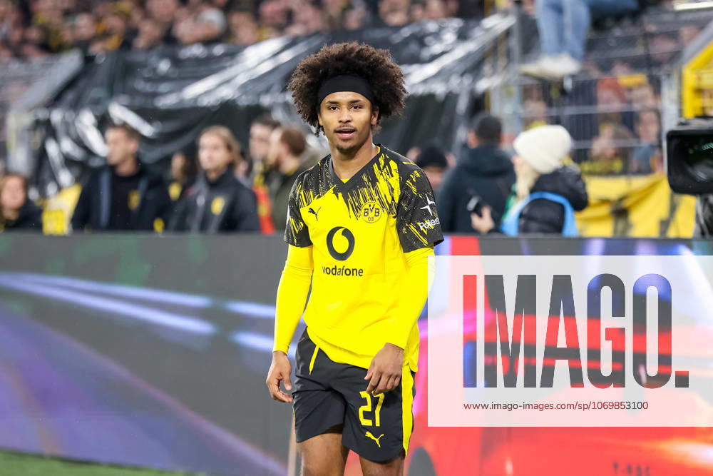 Karim Adeyemi Borussia Dortmund GER, Borussia Dortmund vs Bayer Leverkusen, Football, DFB Pokal, Round of 16, Season 2025 2026, 02 12 2025 DFL REGULATIONS PROHIBIT ANY USE OF PHOTOGRAPHS AS IMAGE SEQUENCES AND OR QUASI VIDEO GER, Borussia Dortmund vs Bayer Leverkusen, Football, DFB Pokal, Round of 16, Season 2025 2026, 02 12 2025 Dortmund