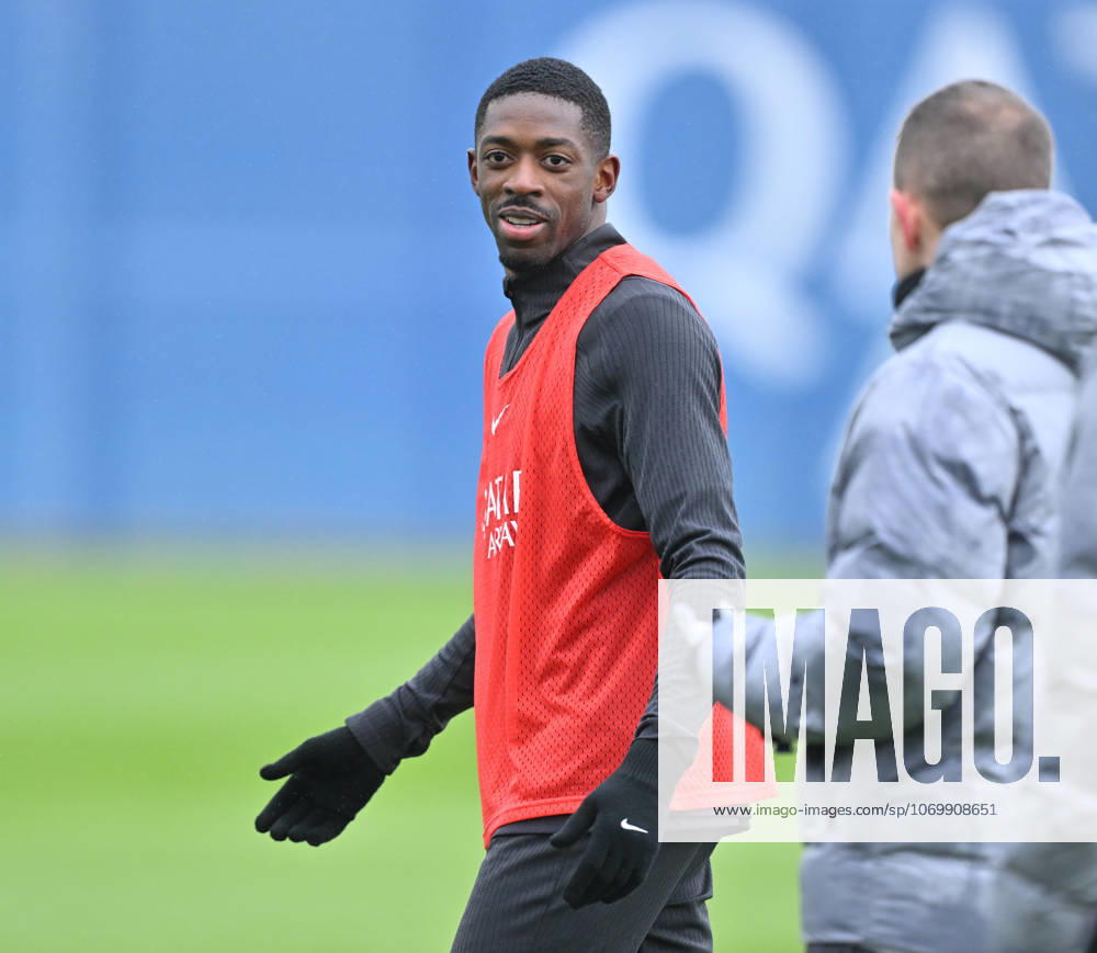 Paris Saint-Germain media day at the PSG Campus POISSY, FRANCE - DECEMBER 04: Player of Paris Saint-Germain Ousmane Dembele reacts during a training session on media day at the PSG Campus in Poissy, west of Paris, France on December 04, 2025. Mustafa Yalcin Anadolu Poissy France. Editorial use only. Please get in touch for any other usage.