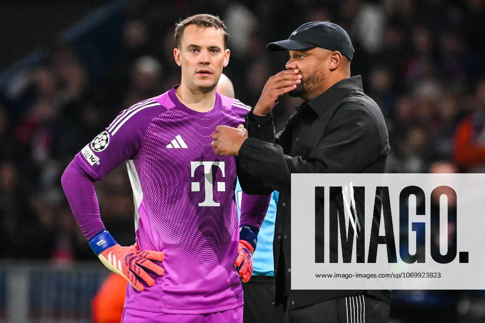 Manuel NEUER of Bayern Munich and Vincent KOMPANY of Bayern Munich during the UEFA Champions League, League Phase MD4 match between Paris Saint-Germain and FC Bayern Munich at Parc des Princes Stadium on November 04, 2025 in Paris, France. Paris France - ZUMAm308 20251104_zsp_m308_044