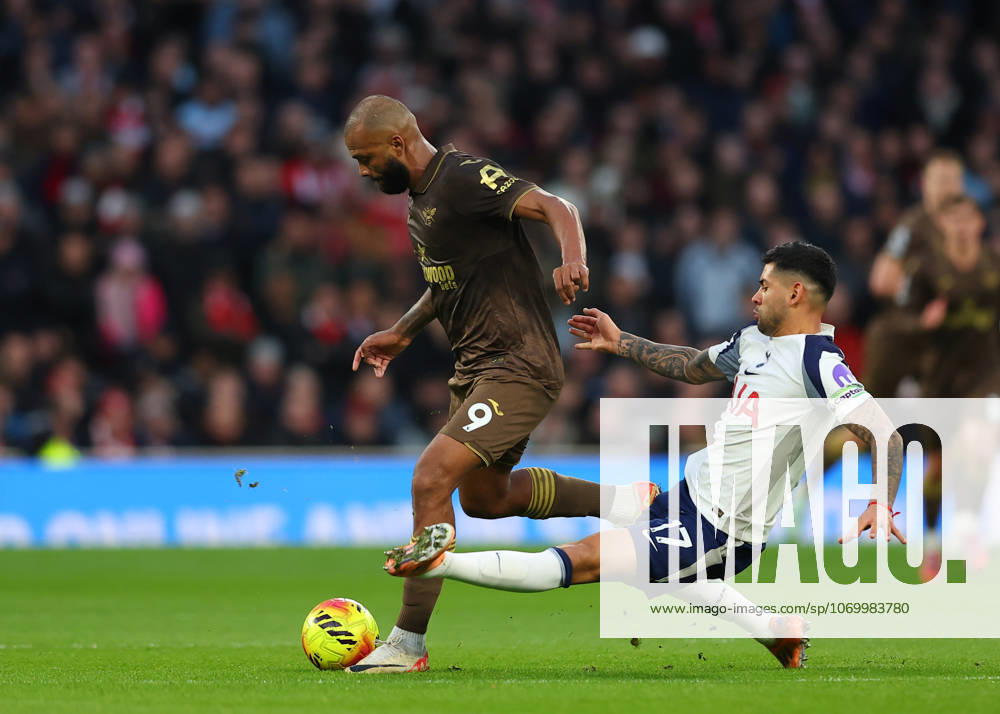 6th December 2025; Tottenham Hotspur Stadium, London, England; Premier League Football, Tottenham Hotspur versus Brentford; Cristian Romero of Tottenham Hotspur tackles Igor Thiago of Brentford JohnxPatrickxFletcher
