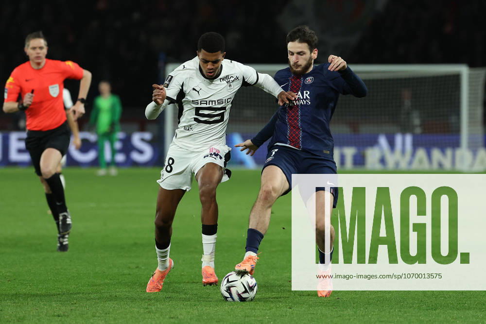 FBL FRA LIGUE1 Paris Saint Germain Stade Rennes Abdelhamid Ait Boudlal Stade Rennes , Khvicha Kvaratskhelia Paris Saint Germain mbattle for the ball during the French L1 football match between Paris Saint Germain PSG an Stade Rennes at Parc des Princes Paris ,France, on December 06, 2025