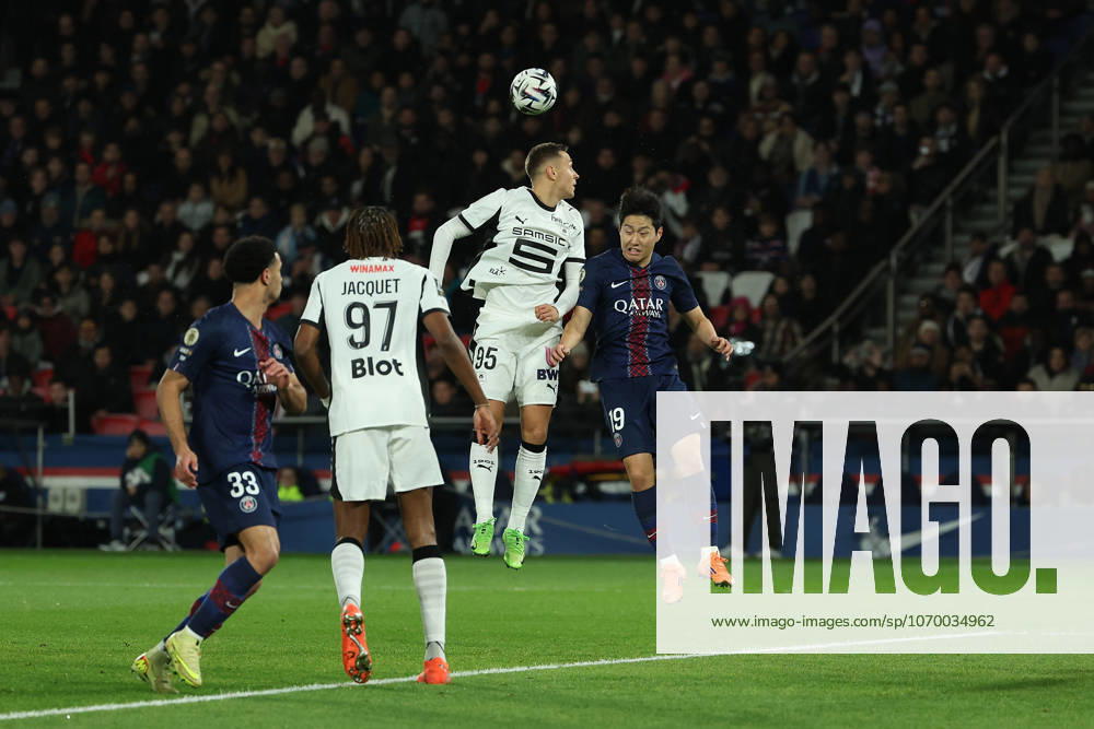 FBL FRA LIGUE1 Paris Saint Germain Stade Rennes Przemyslaw Frankowski Stade Rennes and Kang in Lee Paris Saint Germain during the French L1 football match between Paris Saint Germain PSG an Stade Rennes at Parc des Princes Paris ,France, on December 06, 2025