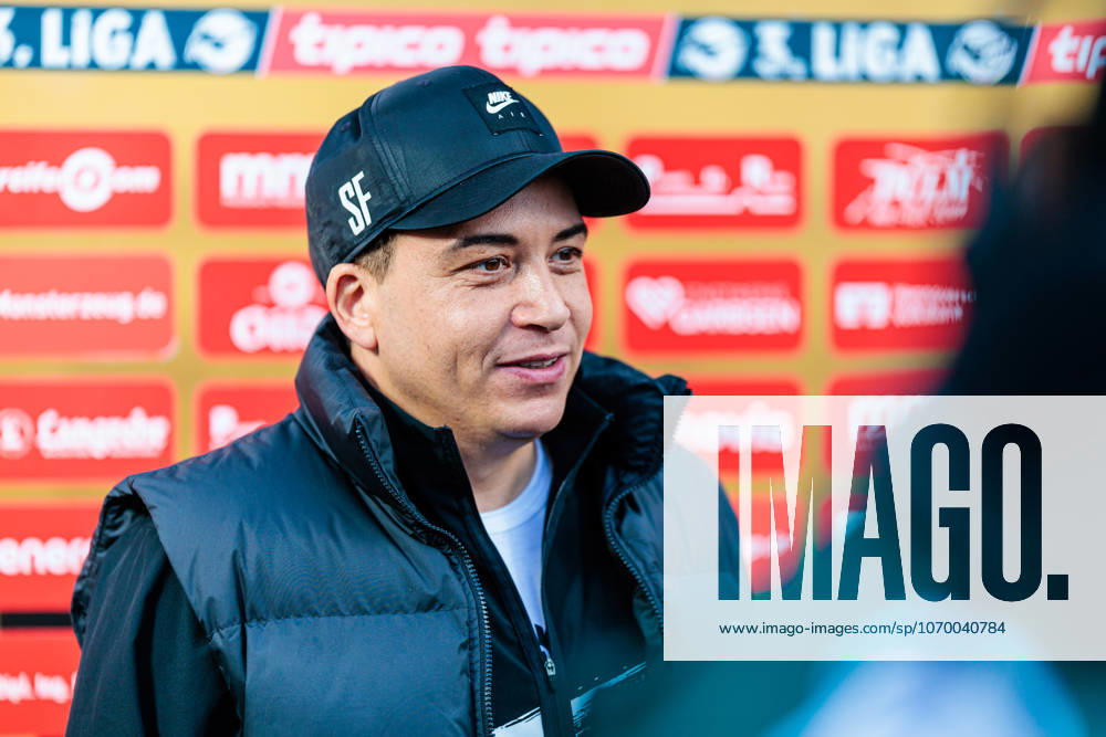 Samir Ferchichi TSV Havelse 1912, Head Coach in an interview with Magenta Sport GER, TSV Havelse 1912 vs SC Verl, Football, 3 Liga, Matchday 17, Season 2025 2026, 06 12 2025 DFL Regulations prohibit any use of photographers as image sequences and or quasi video GER, TSV Havelse 1912 vs SC Verl, Football, 3 Liga, Matchday 17, Season 2025 2026, 06 12 2025 Hannover
