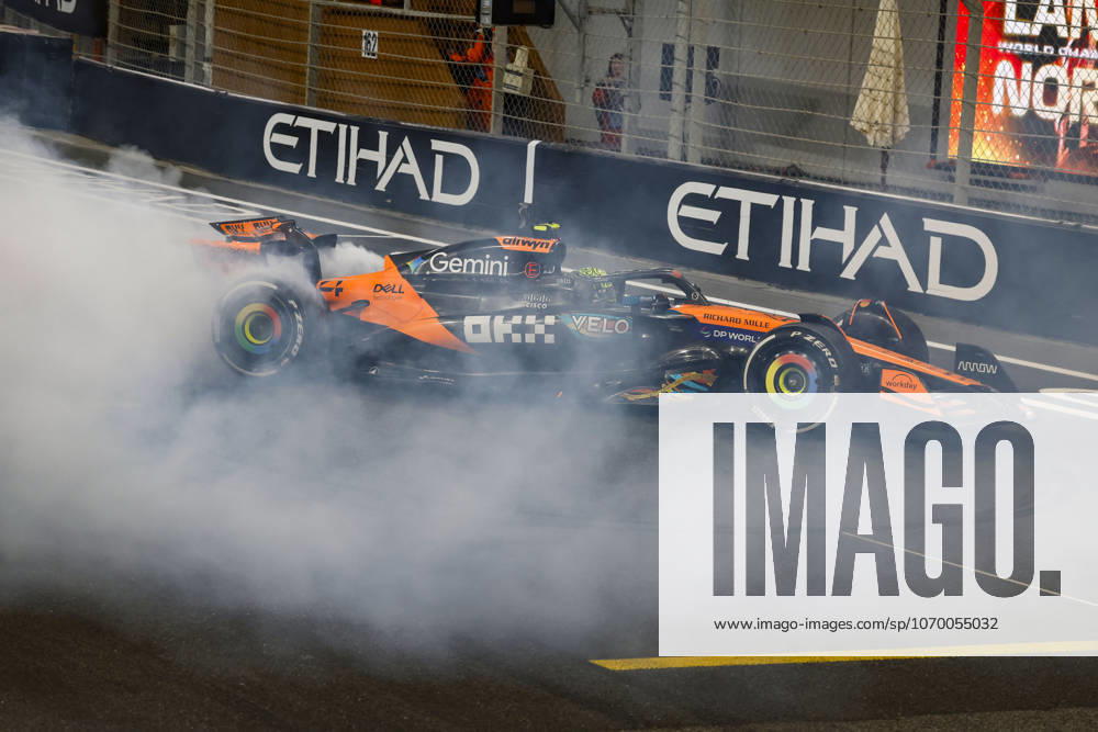 Abu Dhabi, Yas Marina F1 GP Abu Dhabi 2025, No 4 Lando Norris GBR , McLaren MCL39, Mercedes Abu Dhabi Abu Dhabi