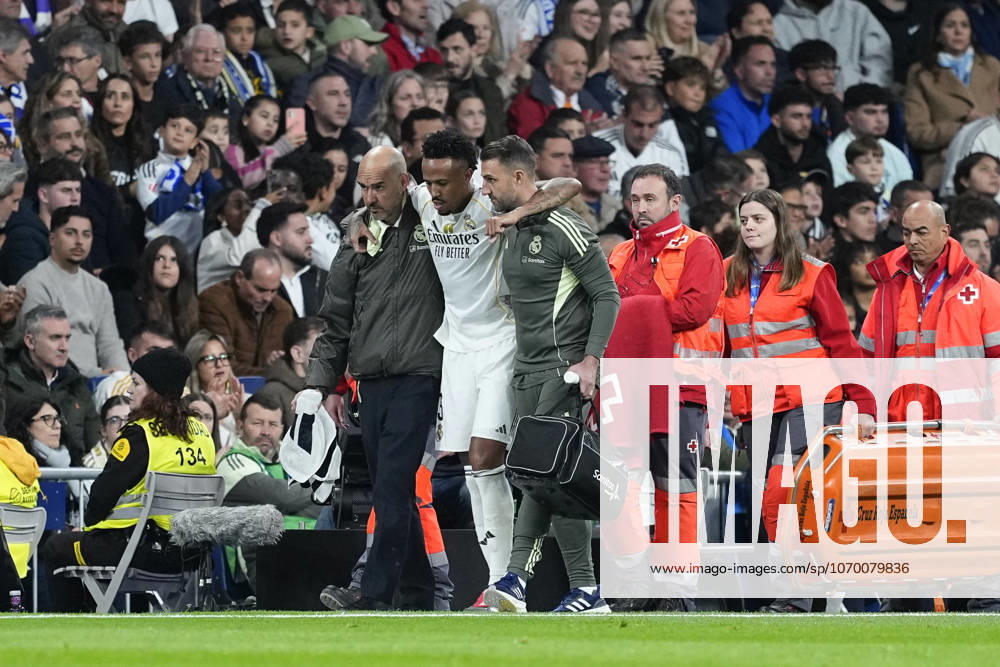 Eder Militao of Real Madrid CF gets injured during the Spanish League, LaLiga EA Sports, football match played between Real Madrid and RC Celta de Vigo at Bernabeu stadium on December 07, 2025, in Madrid, Spain. Madrid Spain - ZUMAa181 20251207_zaa_a181_237