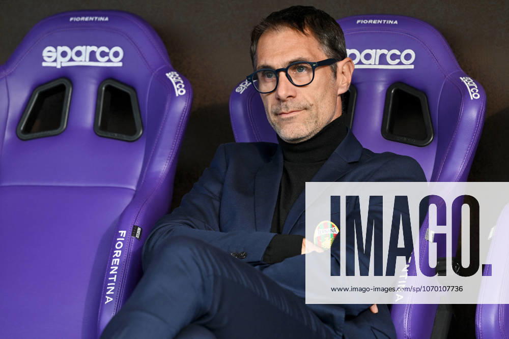 CALCIO - Serie A Femminile - ACF Fiorentina vs Ternana Women Ternana Women s coach Antonio Cincotta during ACF Fiorentina vs Ternana Women, Italian football Serie A Women match in Bagno a Ripoli (FI), Italy, December 07 2025 Bagno a Ripoli (FI) Italy