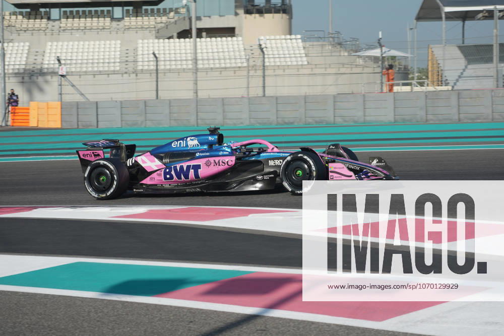 Formula 1 Young Driver Test and Pirelli Tire Test 2025 09 12 2025, Yas Marina Circuit, Abu Dhabi, Formula 1 Young Driver Test and Pirelli Tire Test 2025 , in the picture Pierre Gasly FRA , BWT Alpine F1 Team nordphotoxGmbHx xBratic nph00250