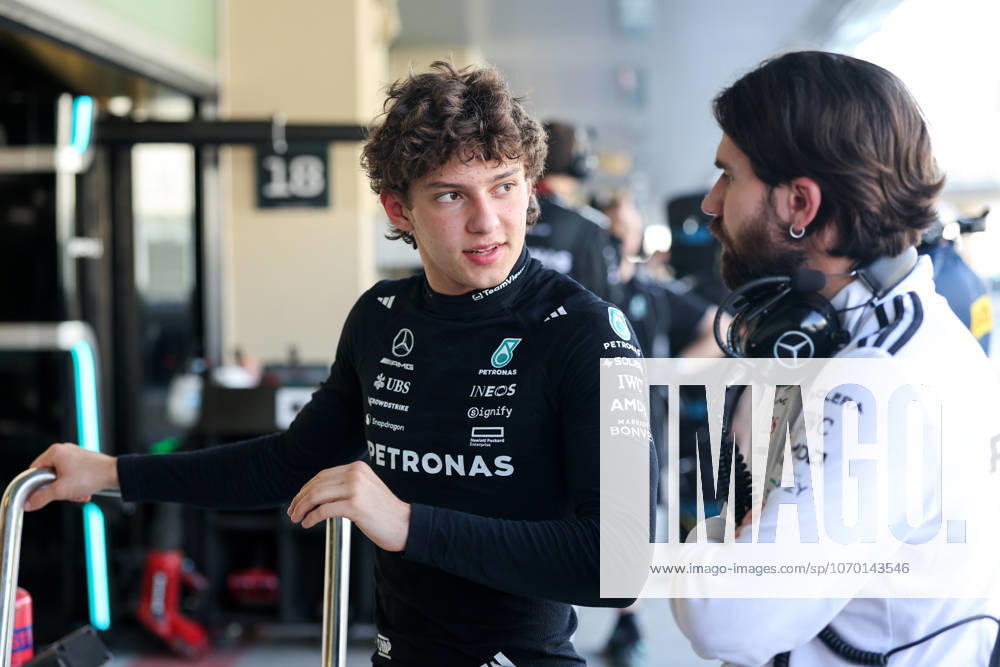Formula 1 Testing in Abu Dhabi Andrea Kimi Antonelli of Italy and the Mercedes-AMG PETRONAS F1 Team looks on during F1 Testing at Yas Marina Circuit in Abu Dhabi, United Arab Emirates, on December 9, 2025. ABU DHABI Abu Dhabi United Arab Emirates