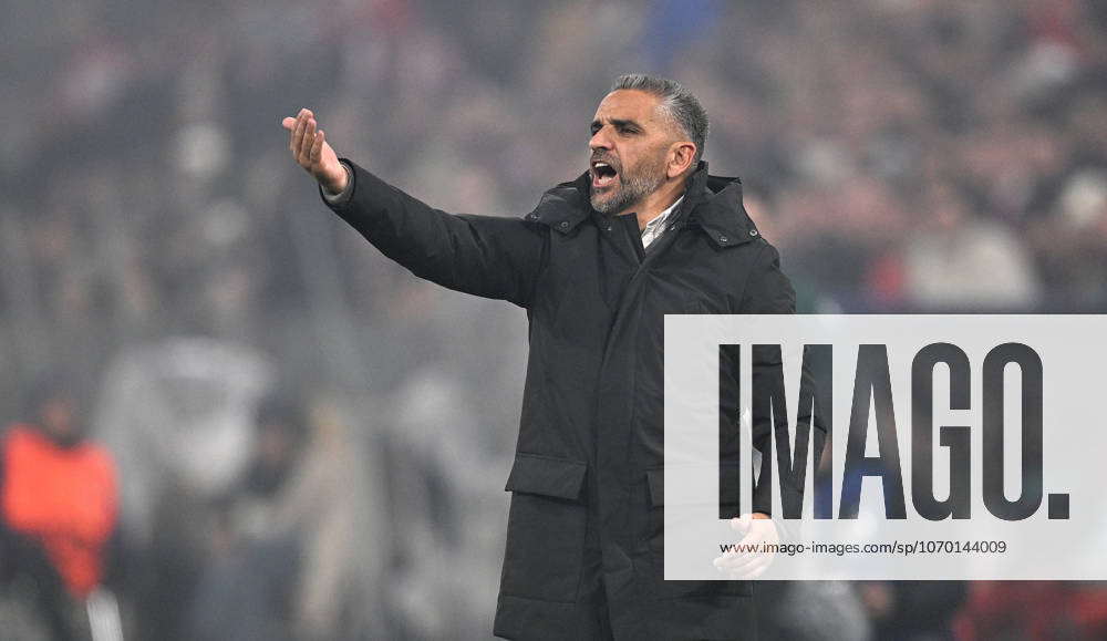 FOOTBALL CHAMPIONS LEAGUE SEASON 2025 2026 Preliminary Round 6 Matchday 09 12 2025 FC Bayern Munich Sporting Lisbon Coach Rui Borges Sporting Lisbon