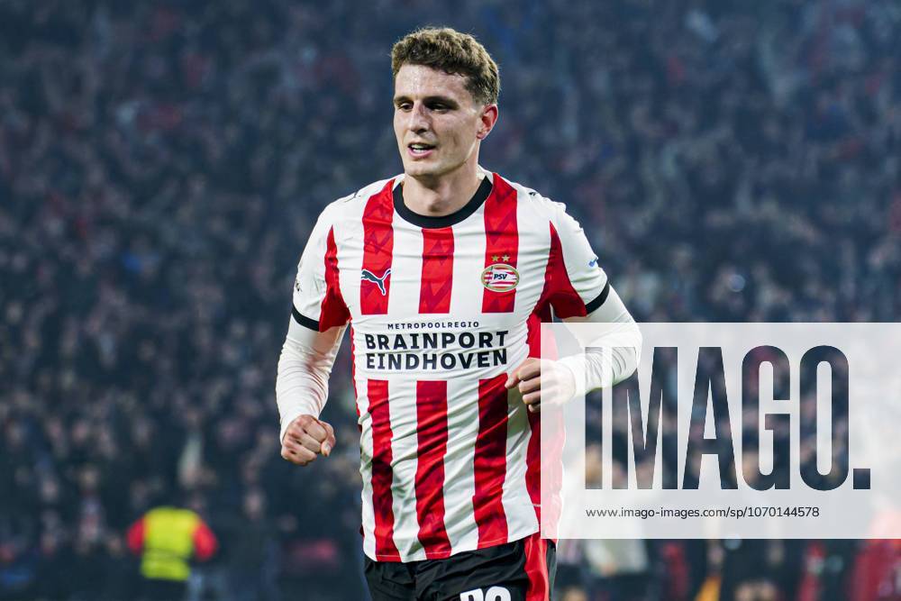 Guus Til of PSV Eindhoven celebrates after scoring his teams first goal PSV Eindhoven v Atletico de Madrid, UEFA Champions League 2025 26 League Phase MD6, PSV Eindhoven v Atletico de Madrid, PSV Stadion, December 9, 2025, Eindhoven, Netherlands.