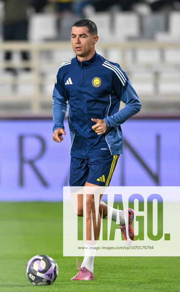 Al Nassr v Al Wahda - Friendly Match ABU DHABI, UNITED ARAB EMIRATES - DECEMBER 10: Cristiano Ronaldo of Al Nassr warms up before the friendly football match between Al Nassr and Al Wahda at Al Nahyan Stadium in Abu Dhabi, United Arab Emirates on December 10, 2025. Waleed Zein Anadolu Abu Dhabi United Arab Emirates. Editorial use only. Please get in touch for any other usage.
