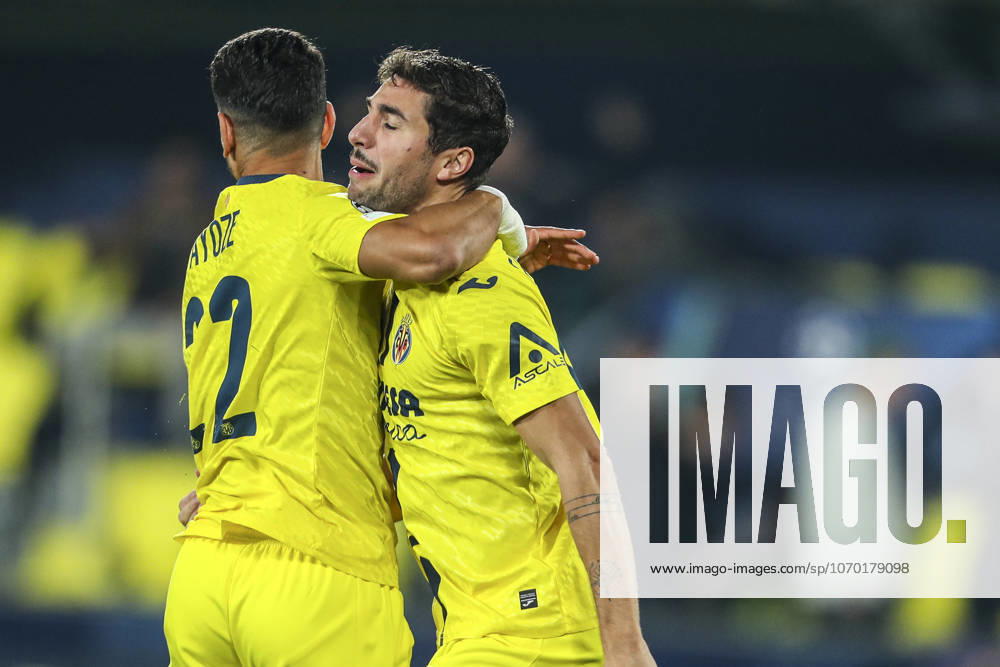 Santi Comesana of Villarreal CF celebrates a goal with teammates during the UEFA Europa League, football match played between Villarreal CF and FC Copenhanaguen at the Ceramica Stadium on December 10, 2025, in Valencia, Spain. Villarreal SPAIN - ZUMAa181 20251210_zaa_a181_052