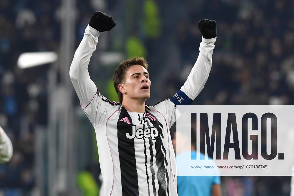 Foto IPP Massimo Rana Torino 10-12-2025 Calcio Champions League 2025 2026 Juventus-Pafos nella foto kenan yildiz Italy Photo Press - World Copyright italy ITALY