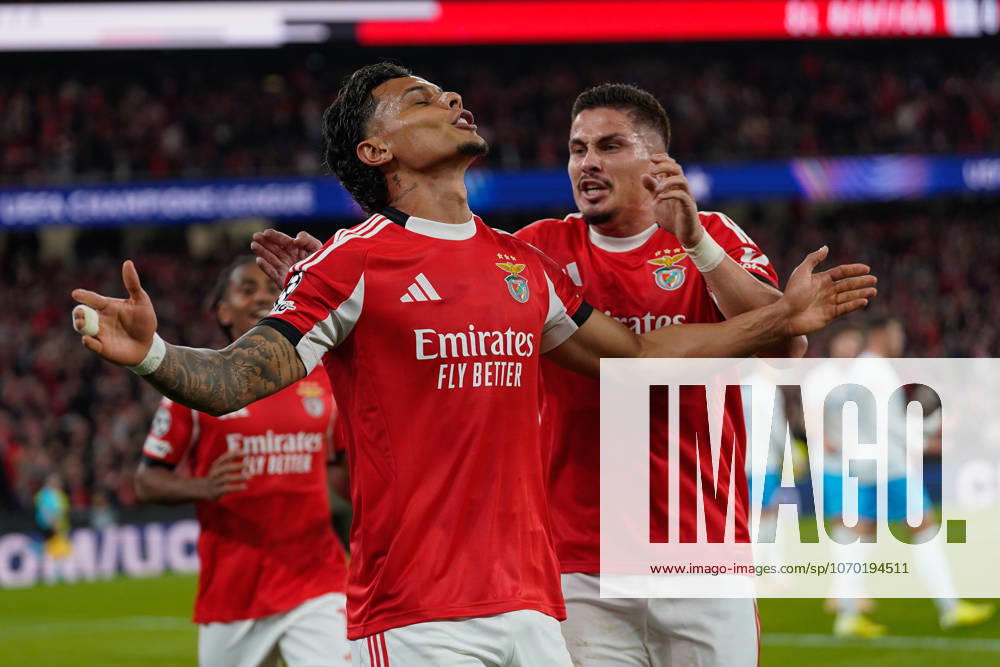 Richard Rios (L) and Franjo Ivanovic of SL Benfica (R) celebrates their first goal during UEFA Champions League 2025 26 League phase Matchday 6 between SL Benfica and SSC Napoli at Estadio da Luz. Final score SL Benfica 2 : 0 SSC Napoli Lisbon Portugal - ZUMAs197 20251210_aaa_s197_290