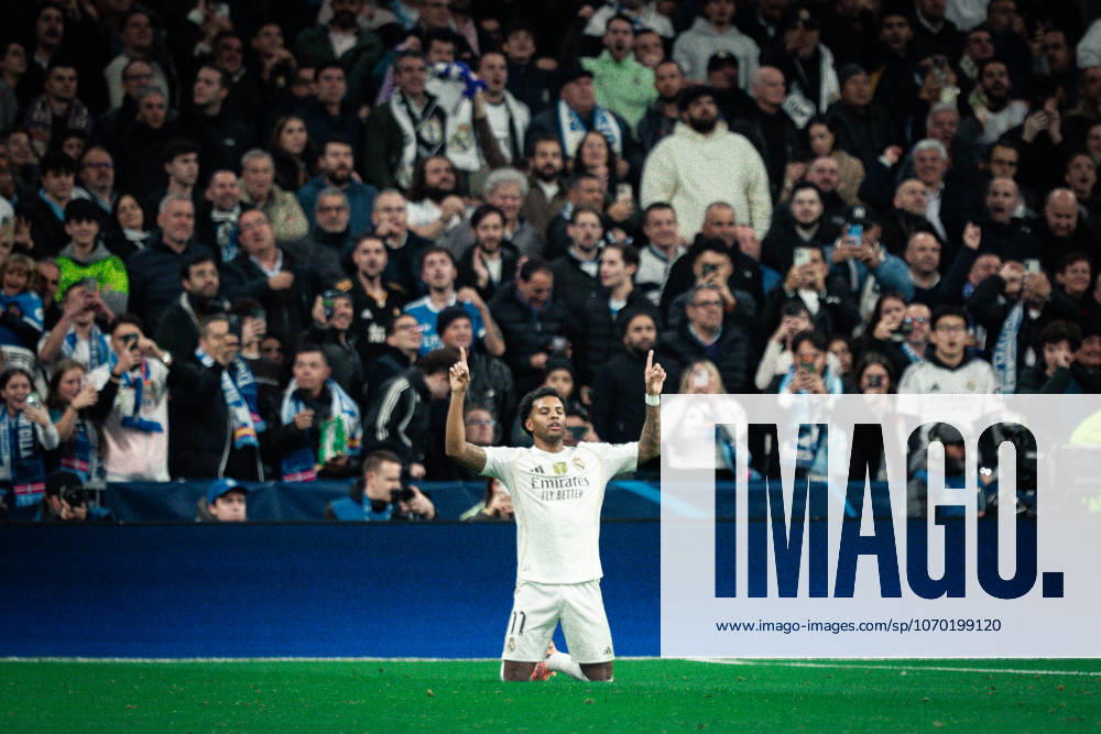 Real Madrid CF vs Manchester City - UEFA Champions League MADRID, SPAIN, DECEMBER 10: Rodrygo Goes of Real Madrid CF celebrating after scoring his goal during the UEFA Champions League group stage match between Real Madrid CF and Manchester City at Estadio Santiago Bernabeu on December 10, 2025 in Madrid, Spain. Madrid Estadio Santiago Bernabeu Madrid Spain