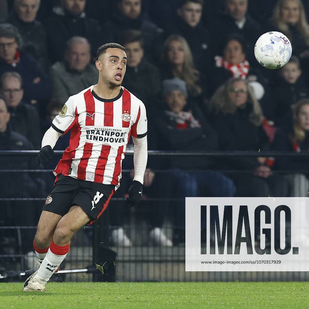 , Philips stadium , season 2025 2026 , Dutch Eredivisie football , match between PSV and Heracles Almelo , final score 4-3 , picture shows PSV player Serginio Dest PSV - Heracles x200172083x