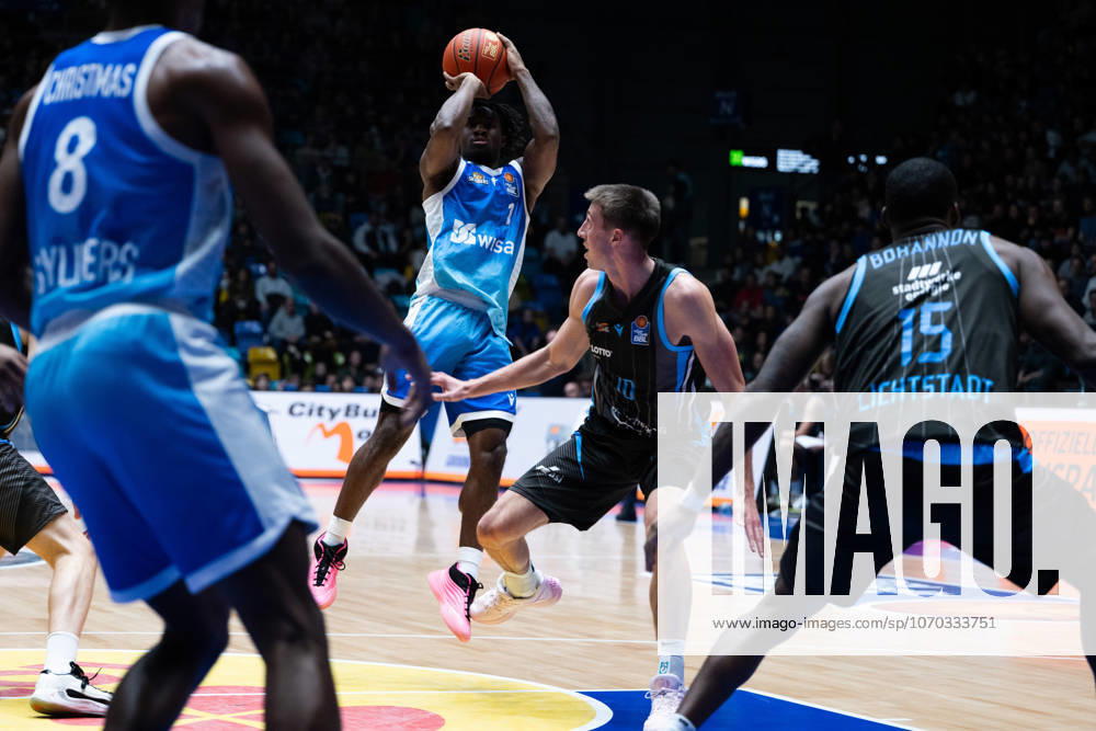 Joe Wieskamp Science City Jena, 10 GER, BBL, Frankfurt Skyliners vs Science City Jena, SV Basketball, 1 Bundesliga, 10 Matchday, Season 2025 2026 14 12 2025 Eibner Pressefoto Attila Ziga GER, BBL, Frankfurt Skyliners vs Science City Jena, SV Basketball, 1 Bundesliga, 10 Matchday, Season 2025 2026 14 12 2025 Frankfurt am Main