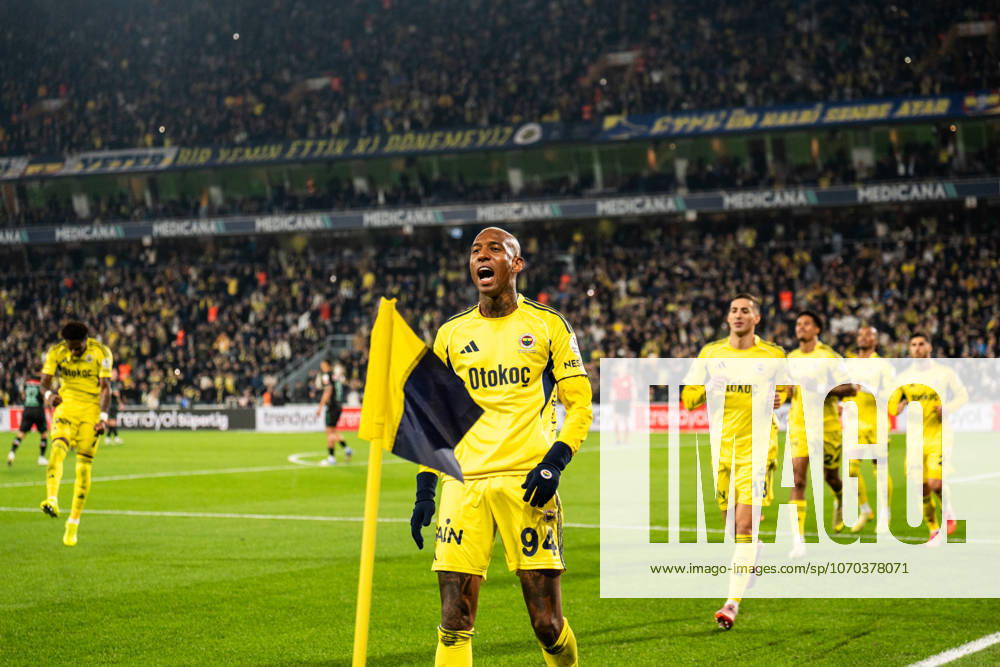 Fenerbahce v Tumosan Konyaspor - Trendyol Super League Anderson Talisca of Fenerbahce celebrates his team s first goal during the Trendyol Super League match between Fenerbahce and Konyaspor at the Chobani Stadium in Istanbul, Turkey, on December 15, 2025. Istanbul Istanbul Turkey