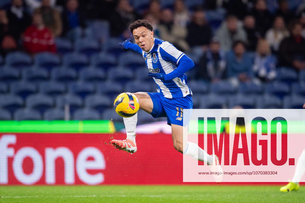 FC Porto v CF Estrela da Amadora - Primeira Liga Pepe from FC Porto is seen in action during the Liga Portugal Betclic 2025 26 match between FC Porto and CF Estrela da Amadora at Estadio do Dragao in Porto, Portugal, on December 15, 2025. Porto Porto Portugal