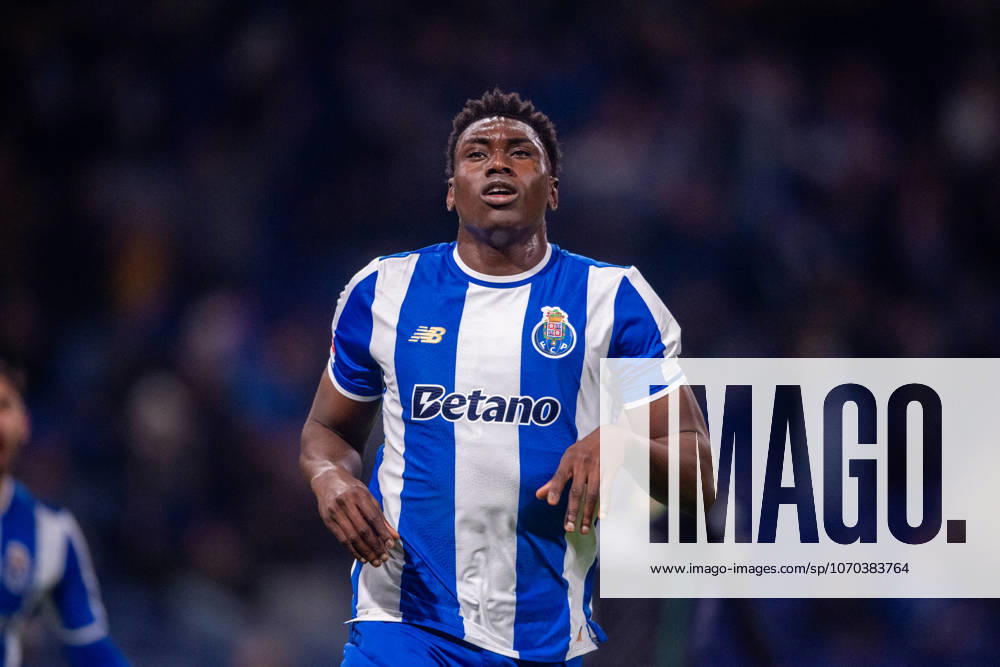 FC Porto v CF Estrela da Amadora - Primeira Liga In Lisbon, Portugal, on December 15, 2025, Samu Aghehowa from FC Porto celebrates his goal during the Liga Portugal Betclic 2025 26 match between FC Porto and CF Estrela da Amadora at Estadio do Dragao in Porto, Portugal. Porto Porto Portugal