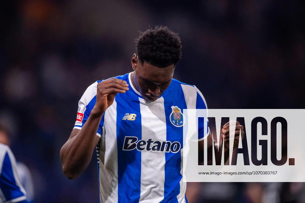FC Porto v CF Estrela da Amadora - Primeira Liga In Lisbon, Portugal, on December 15, 2025, Samu Aghehowa from FC Porto celebrates his goal during the Liga Portugal Betclic 2025 26 match between FC Porto and CF Estrela da Amadora at Estadio do Dragao in Porto, Portugal. Porto Porto Portugal